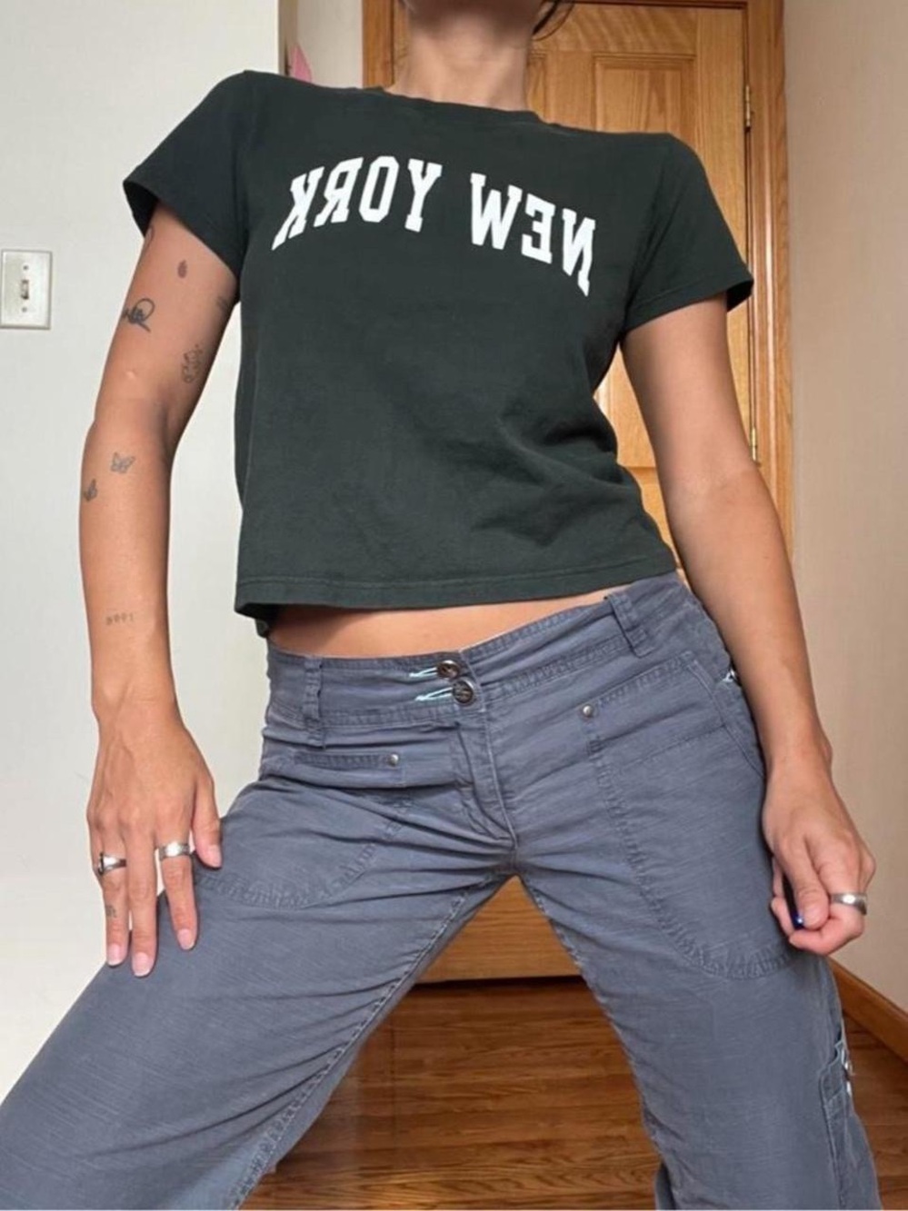 Forest Green "NEW YORK" Graphic Crop Tee - Brandy Melville